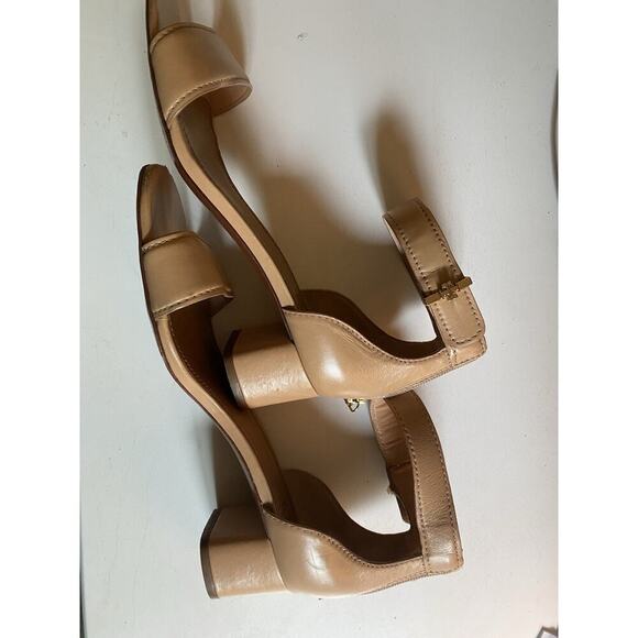 Tory Burch Beige Leather Ankle Strap Sandals Size 9.5 Retails $175 - Picture 7 of 8